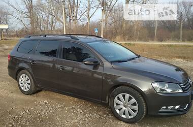 Универсал Volkswagen Passat 2012 в Бучаче