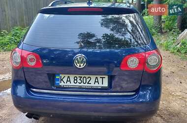 Универсал Volkswagen Passat 2008 в Киеве