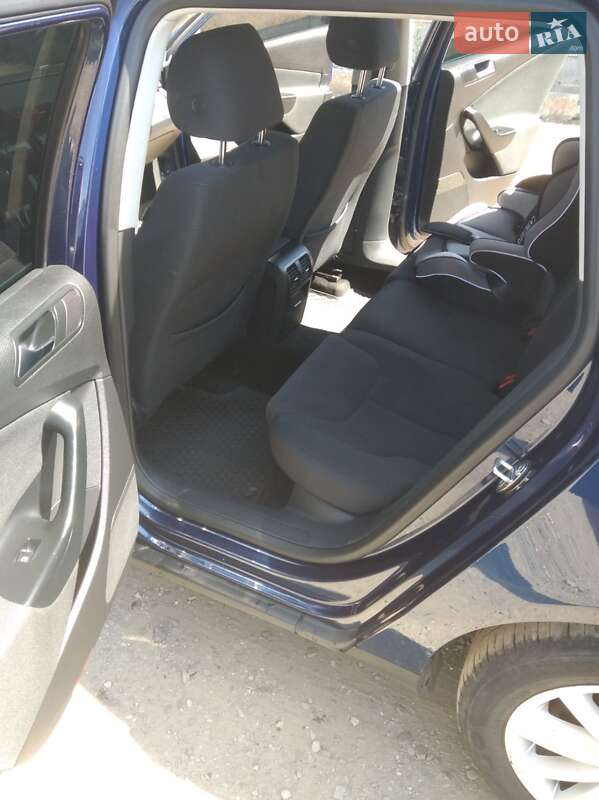 Универсал Volkswagen Passat 2009 в Виноградове