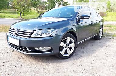 Седан Volkswagen Passat 2012 в Кременчуці