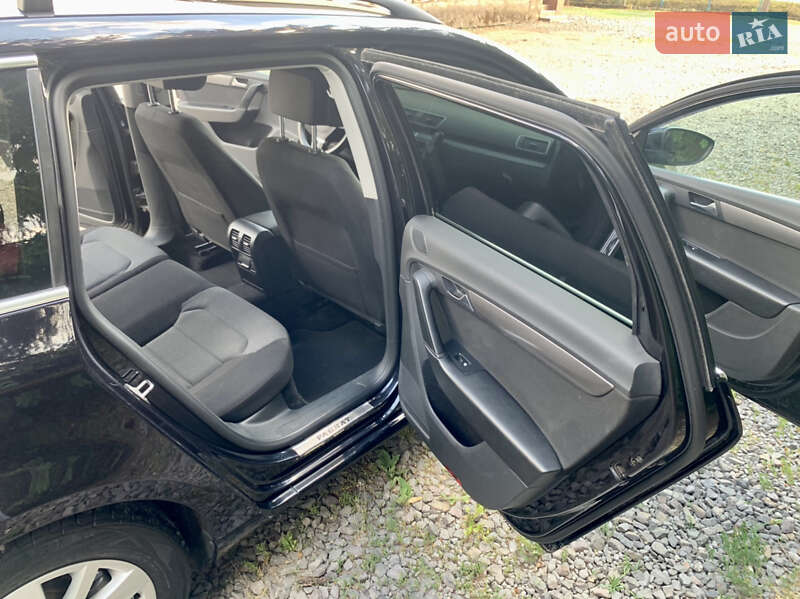 Універсал Volkswagen Passat 2012 в Іршаві