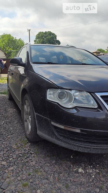 Универсал Volkswagen Passat 2009 в Бродах