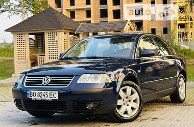 Седан Volkswagen Passat 2003 в 