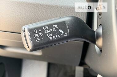 Универсал Volkswagen Passat 2011 в 