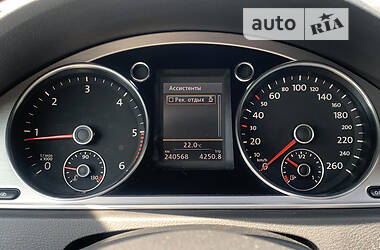 Универсал Volkswagen Passat 2011 в 