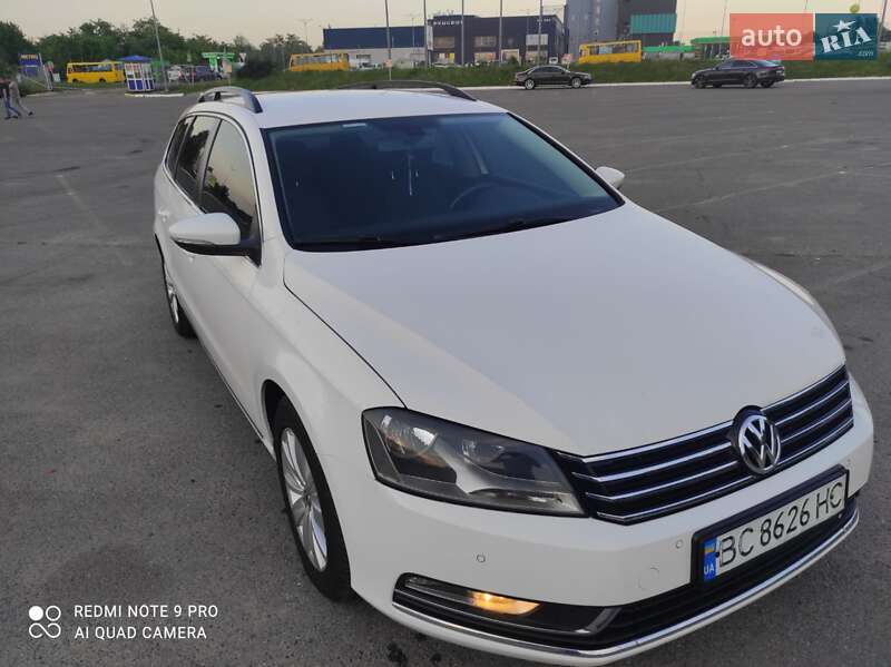 Универсал Volkswagen Passat 2012 в Львове