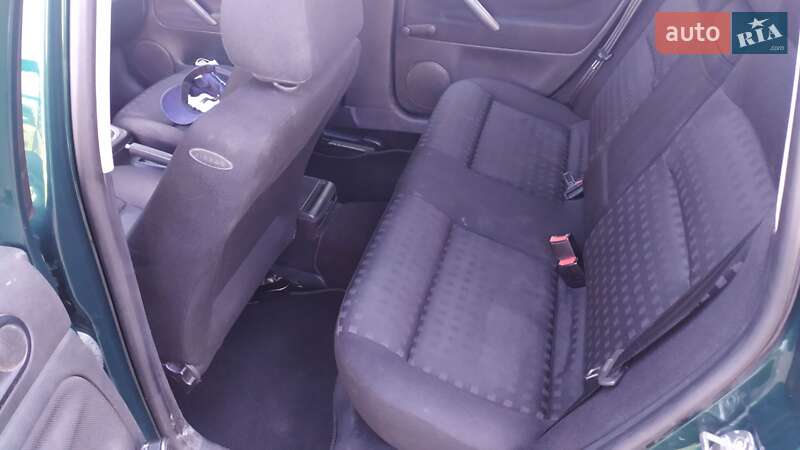 Седан Volkswagen Passat 2000 в Ровно