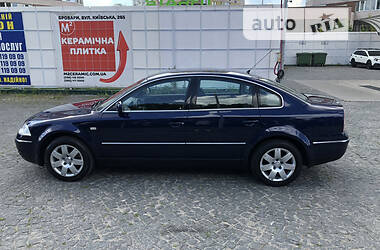 Седан Volkswagen Passat 2001 в Броварах