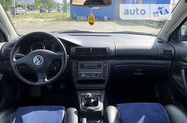 Седан Volkswagen Passat 2001 в Броварах