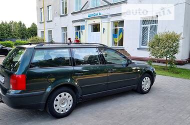 Универсал Volkswagen Passat 1999 в Луцке