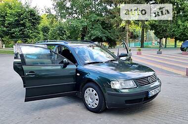 Универсал Volkswagen Passat 1999 в Луцке