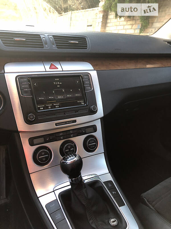 Седан Volkswagen Passat 2006 в Києві фото 15 Седан Volkswagen Passat 2006 в Києві