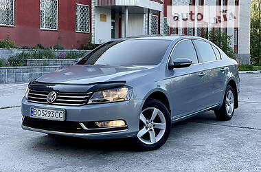 Volkswagen Passat 2011