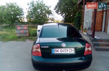 Универсал Volkswagen Passat 2001 в 