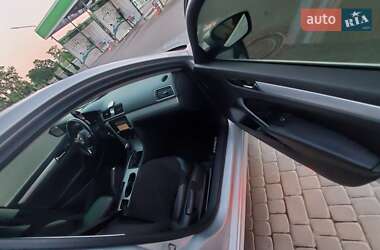 Седан Volkswagen Passat 2012 в 