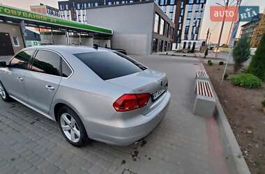 Седан Volkswagen Passat 2012 в 