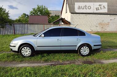 Седан Volkswagen Passat 2001 в Змиеве