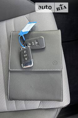Універсал Volkswagen Passat 2018 в 