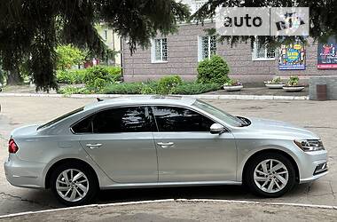 Седан Volkswagen Passat 2018 в Кам'янському