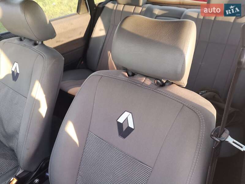 Седан Volkswagen Passat 1993 в Рівному