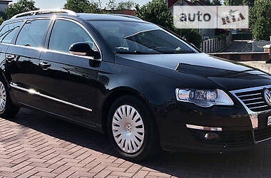 Универсал Volkswagen Passat 2006 в Ровно