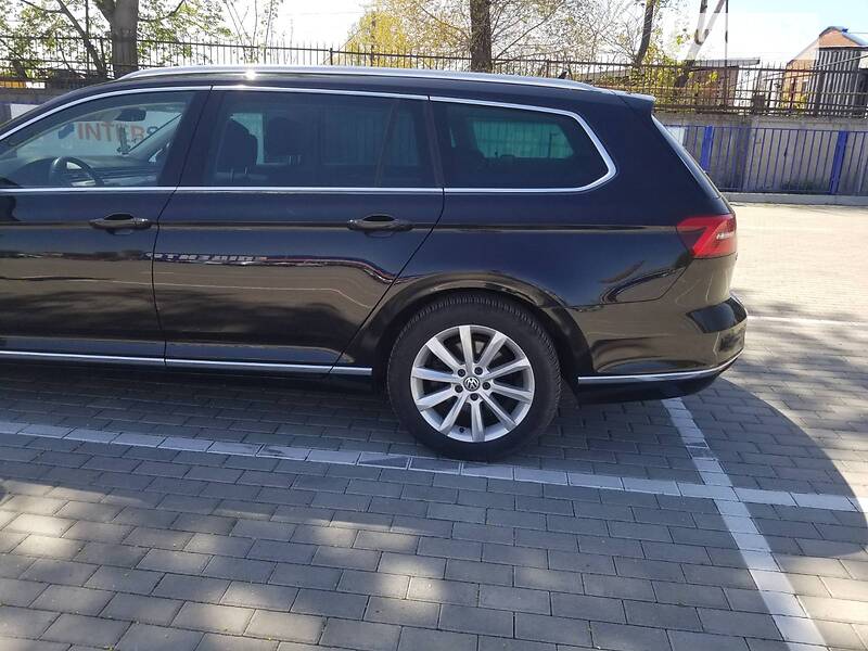 Універсал Volkswagen Passat 2015 в Тернополі