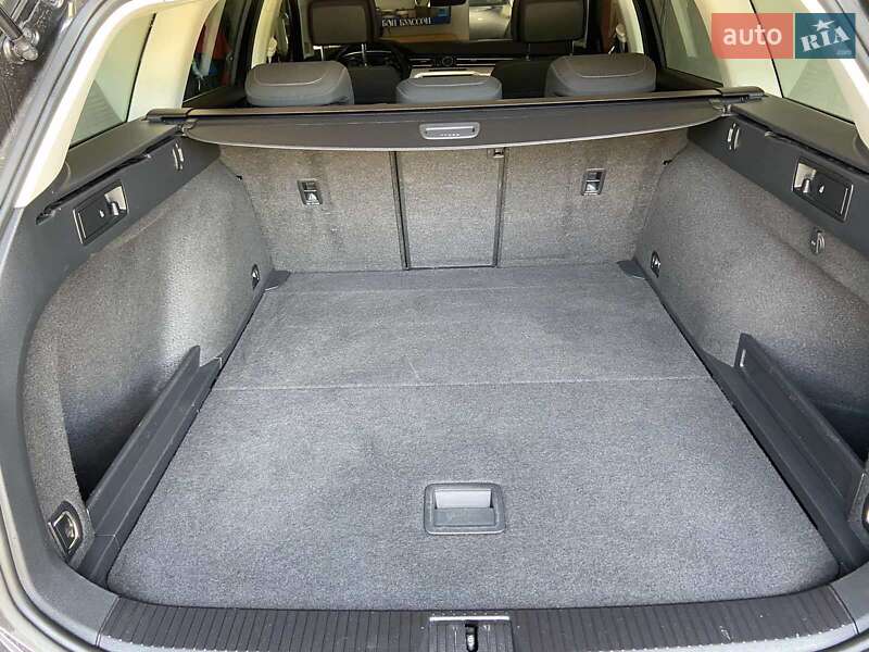 Універсал Volkswagen Passat 2017 в Кривому Розі