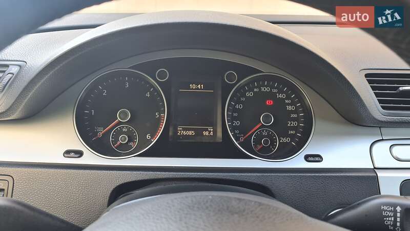 Универсал Volkswagen Passat 2009 в Днепре