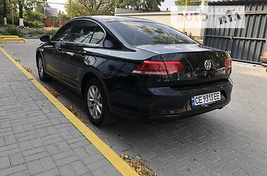 Седан Volkswagen Passat 2017 в Мукачевому