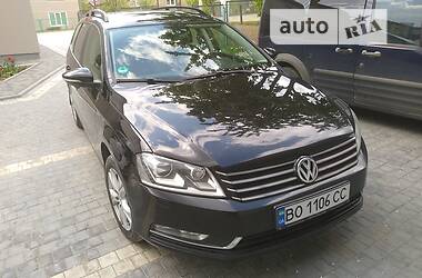 Універсал Volkswagen Passat 2011 в Чорткові