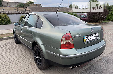 Седан Volkswagen Passat 2002 в Ужгороде