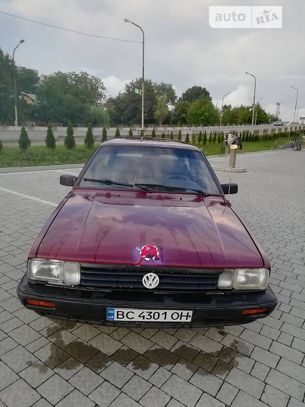 Універсал Volkswagen Passat 1986 в Дрогобичі