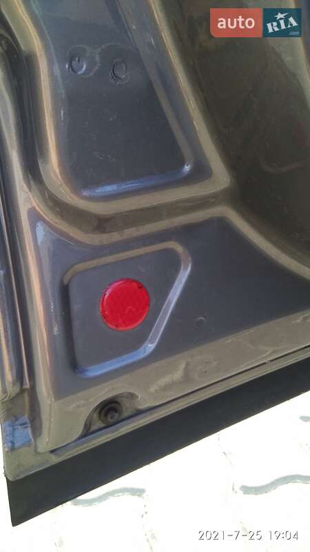 Універсал Volkswagen Passat 2005 в Гусятині