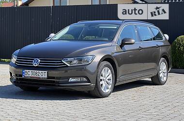 Универсал Volkswagen Passat 2017 в Львове