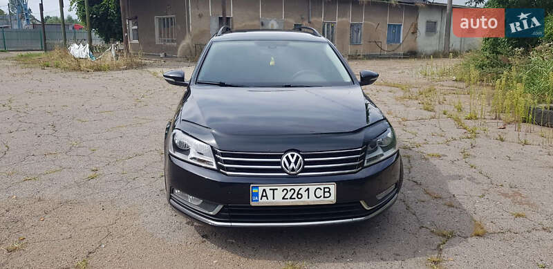 Універсал Volkswagen Passat 2013 в Івано-Франківську