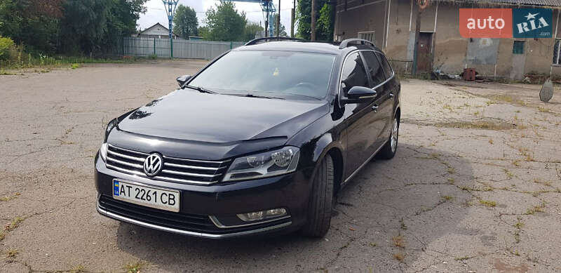 Універсал Volkswagen Passat 2013 в Івано-Франківську