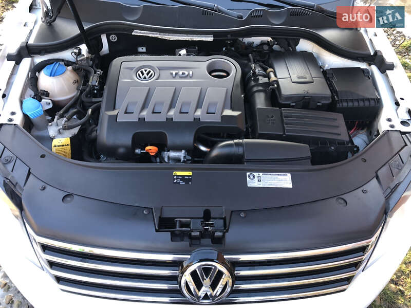 Універсал Volkswagen Passat 2013 в Коломиї