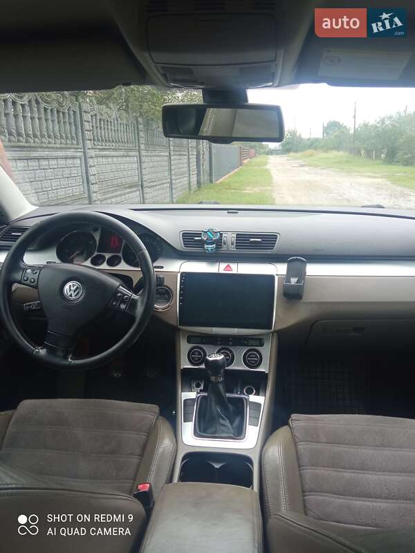 Седан Volkswagen Passat 2005 в Каменке-Бугской фото 5 Седан Volkswagen Passat 2005 в Каменке-Бугской