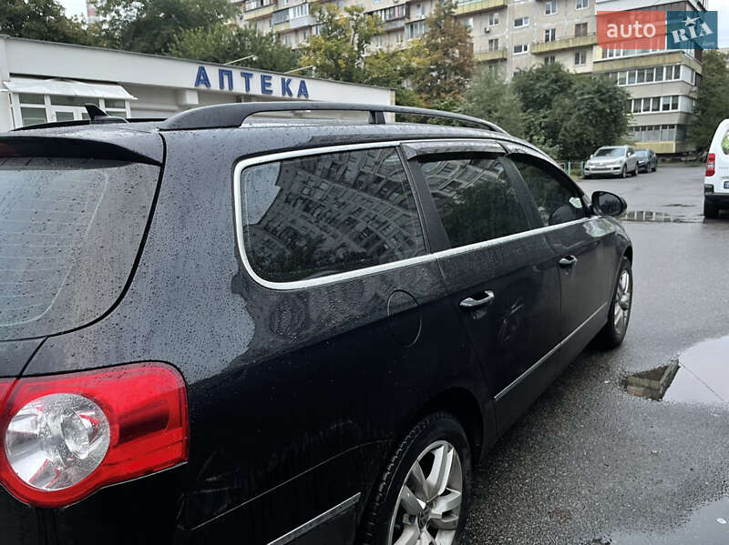 Універсал Volkswagen Passat 2010 в Києві