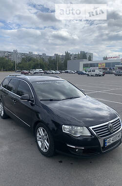 Універсал Volkswagen Passat 2006 в Запоріжжі