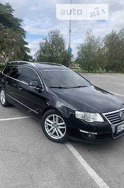 Універсал Volkswagen Passat 2006 в Запоріжжі