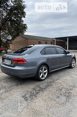 Седан Volkswagen Passat 2014 в 