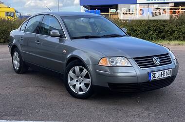 Седан Volkswagen Passat 2001 в Дрогобыче