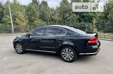 Седан Volkswagen Passat 2011 в 