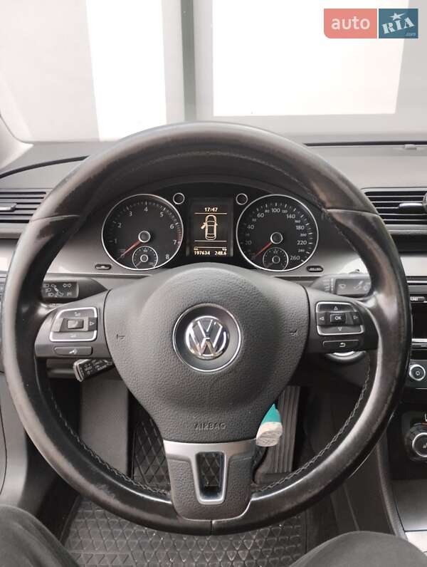Седан Volkswagen Passat 2010 в Боярці фото 24 Седан Volkswagen Passat 2010 в Боярці
