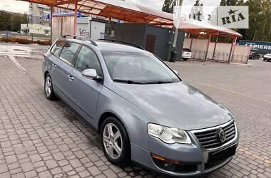 Универсал Volkswagen Passat 2008 в Сумах