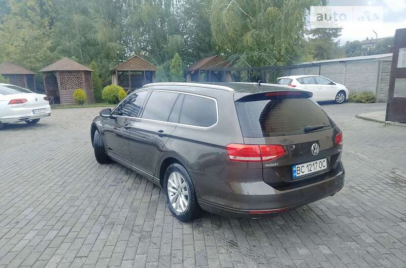 Універсал Volkswagen Passat 2016 в Львові
