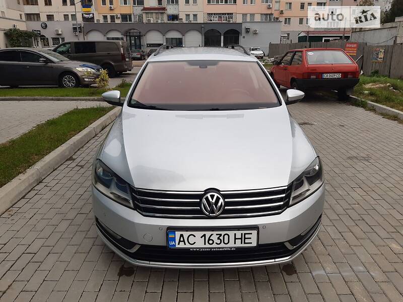 Универсал Volkswagen Passat 2012 в Черкассах