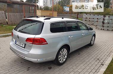 Универсал Volkswagen Passat 2012 в Черкассах