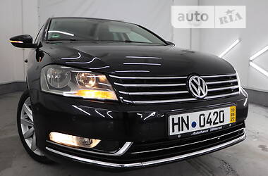 Універсал Volkswagen Passat 2011 в Трускавці